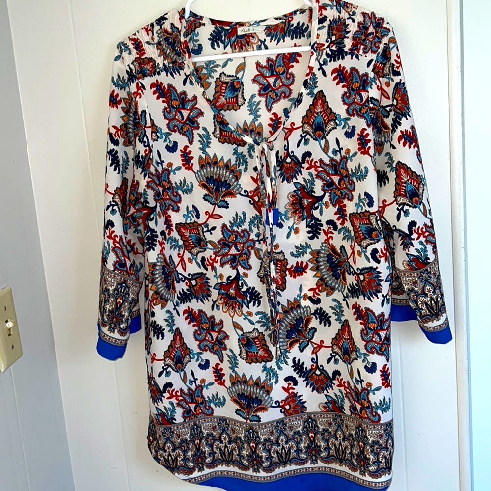 Red/Blue Floral Top